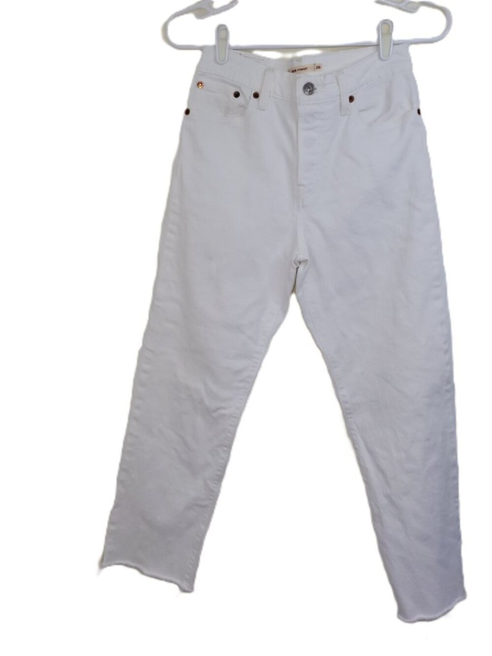 Revolve Levi’s White Wedgie Straight Jeans Women's Size 26